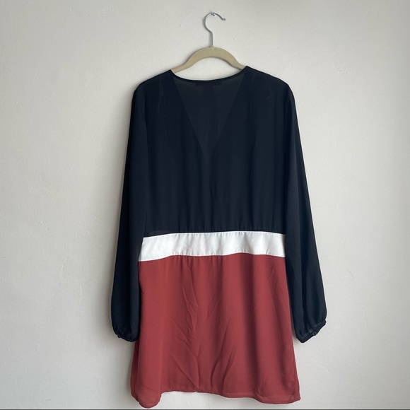 Forever 21 / Black & Brown Color Block Dress - Picture 5 of 8